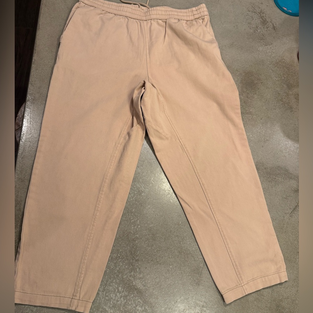 🍄 Tan Joggers with Elastic Waistband and Relaxed Fit